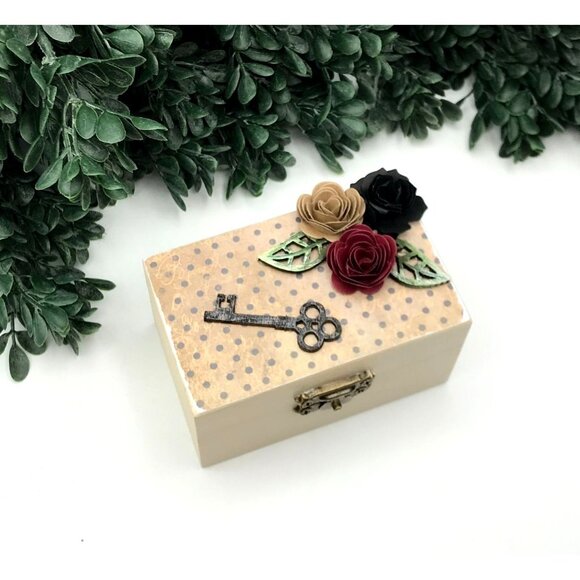 Decorative Wooden Trinket Box With Paper Roses & Key Accent - Polka Dot Decoupag - Picture 1 of 5